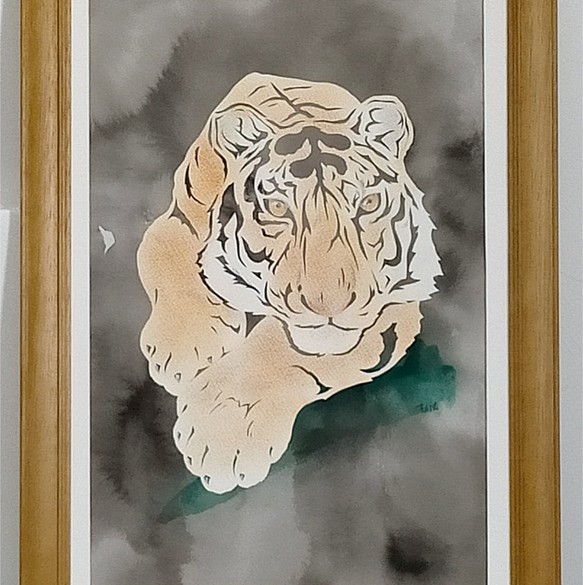 虎の切り絵アート 額縁付 - 絵画
