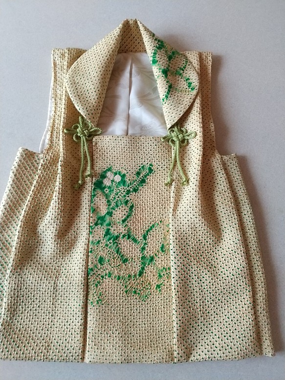 3歳用の正絹総絞りの被布(中綿なし）