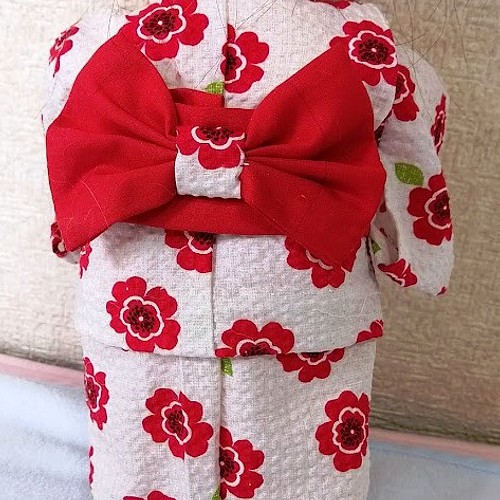ぽぽちゃん☆浴衣（赤い花） 人形 よねごんばぁば 通販｜Creema 