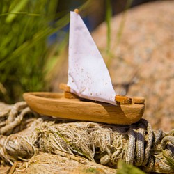 woodentoy 〜木のヨット〜　おもちゃ 1枚目の画像