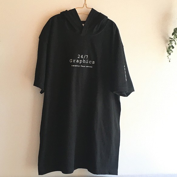 フード付き 半袖tシャツ メンズs Xl ブラック フーディー レディース ユニセックス 半袖 春夏 おしゃれ 黒t Tシャツ カットソー 24 7graphics 通販 Creema クリーマ ハンドメイド 手作り クラフト作品の販売サイト