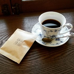 【数量限定】タイ産のコーヒー/ドリップバッグ(深煎り・10g×12) 1枚目の画像