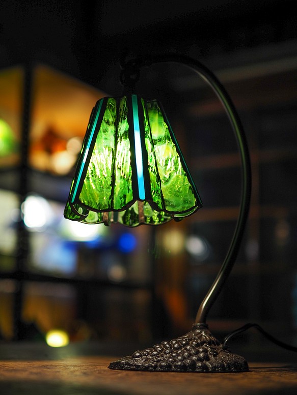 グースネックのランプ・緑色」ステンドグラス、ステンドグラスランプ、照明