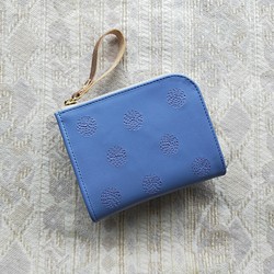 刺繡皮革錢包“SHABON”Hanada LightBlue x Purple（牛皮）雙折迷你錢包 第1張的照片