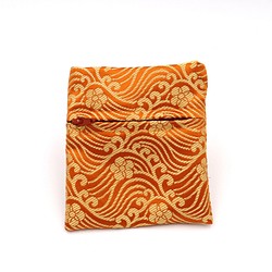 京の錦織　光峯錦織工房　日本の文様を楽しむ　波と梅の柄　ポケット財布 1枚目の画像