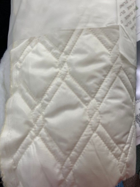 ウエストゴムリラックス着用 ライトサテンギャザースカート　ピンク 1枚目の画像