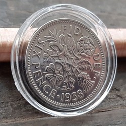 1958年 ヴィンテージ 幸せのシックスペンス イギリス  ラッキー6ペンス 英国コイン  美品です 本物 19.5mm 1枚目の画像