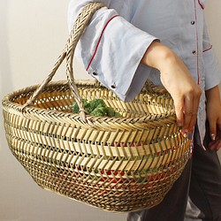 鳥越す★竹細工市場かご 手作りの竹製野菜や果物のバスケット