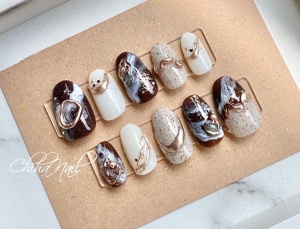 ネイルチップ ブラウン ニュアンスネイル 夏ネイル アクセサリーネイル 大人かわいい シェル ネイルチップ ネイルシール Chiha Nail 通販 Creema クリーマ ハンドメイド 手作り クラフト作品の販売サイト