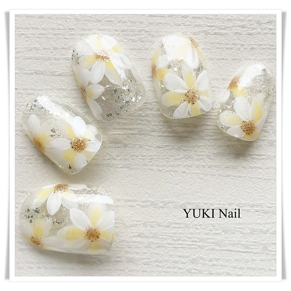 夏フラワー ネイルチップ ネイルシール Yuki Nail 通販 Creema クリーマ ハンドメイド 手作り クラフト作品の販売サイト