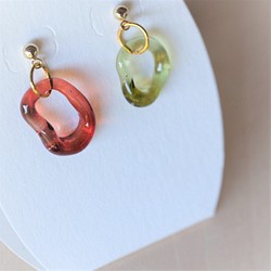 まろむピアス red*green ピアス（フック・チェーン） -9GlassFactory