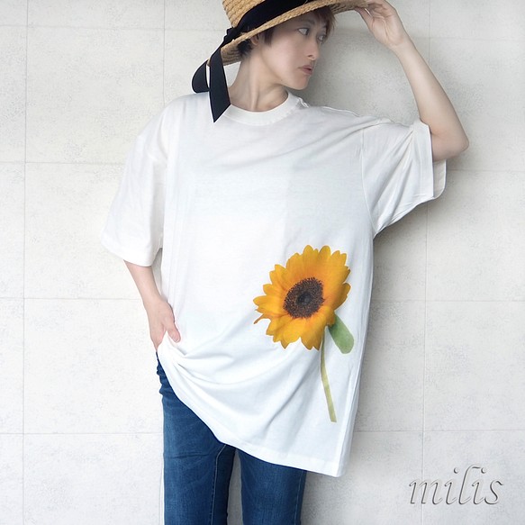 向日葵のビッグシルエットｔシャツ ｘｘｌ Tシャツ カットソー Milis 通販 Creema クリーマ ハンドメイド 手作り クラフト作品の販売サイト