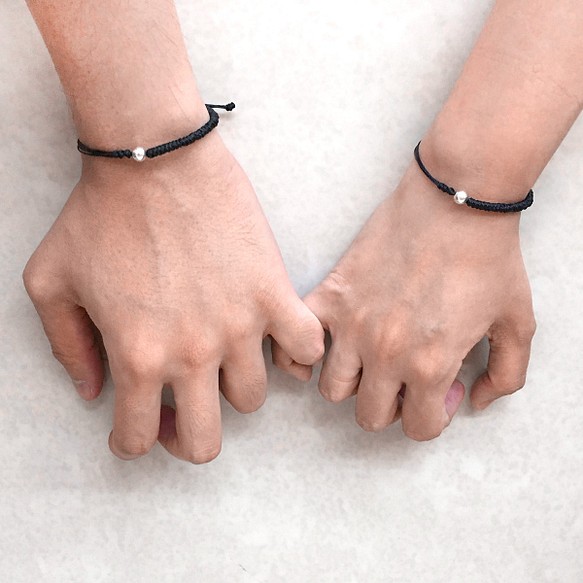 黑色情侶手繩 | 銀手鍊 | 純銀手鍊 | 情侶手鍊 | 銀珠手鍊(套裝) 第1張的照片