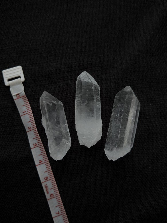 【置き石】ヒマラヤ水晶 ポイント 3個セット ⑲ 1枚目の画像