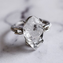 【1点もの・A】フリーサイズ　大粒　ニューヨークハーキマーダイヤモンドクォーツ　結晶　Silver925リング（指輪） 1枚目の画像