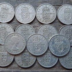 硬貨15コインセット イギリス シリング 1953年~1966年 英国 エリザベス女王 15枚セット 本物 美物 その他素材 Daniel  通販｜Creema(クリーマ) 14076449