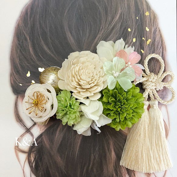 髪飾り 成人式 結婚式 和装 ヘアアクセサリー 花の髪飾りk A 通販 Creema クリーマ ハンドメイド 手作り クラフト作品の販売サイト