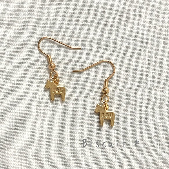 お馬さん♡ピアス ピアス（フック・チェーン） Biscuit * 通販｜Creema