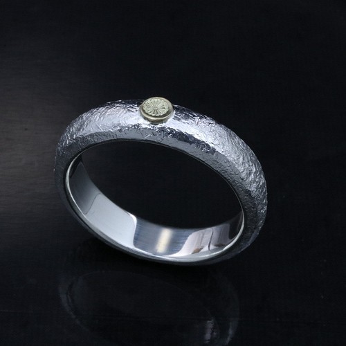 指輪 メンズ : K18 菊紋 ドット 岩石 鎚目 槌目 甲丸 シルバー リング