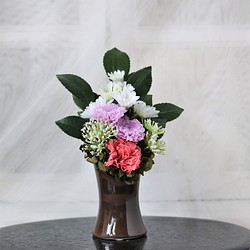 新作★仏花　パープル系　プリザーブドフラワー　可愛い小菊のお供え花　お盆、お彼岸、贈り物におすすめ♪　Mサイズ 1枚目の画像