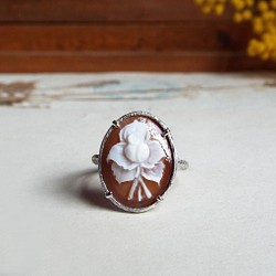 【一点物】バラのシェルカメオのリング 指輪・リング Namikata