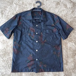 大島紬のアロハシャツ　メンズL 1枚目の画像