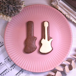 モッキンバード用ギターケース　クッキー抜き型 1枚目の画像