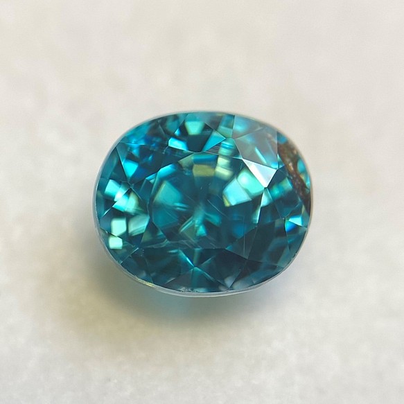 ブルージルコン ルース 1.54ct カンボジア産 www.disdukcapil.paserkab