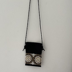 スマホショルダー　スマホポシェット　インド刺繍リボン 1枚目の画像