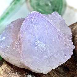 精霊を呼ぶ石✨カクタスアメジスト　サボテン水晶　ラフストーン　原石 1枚目の画像