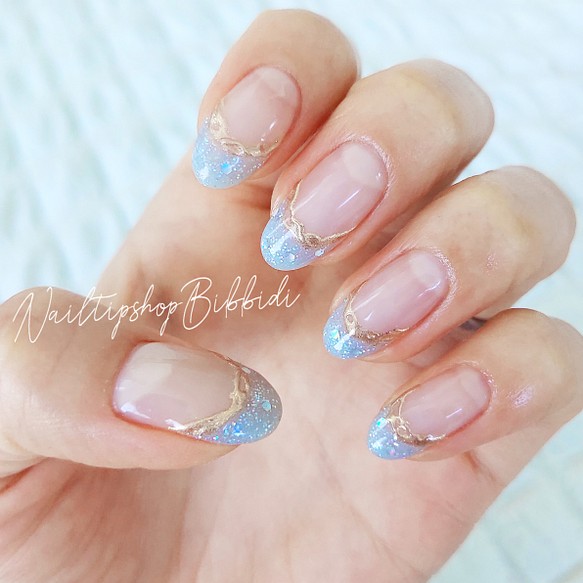 ブルーキラキラフレンチネイル ネイルチップ ネイルシール Nailtipshop Bibbidi 通販 Creema クリーマ ハンドメイド 手作り クラフト作品の販売サイト