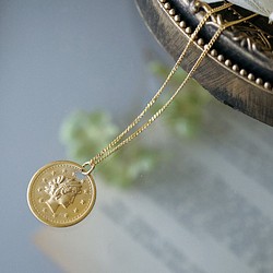 【Creema限定】[ネックレス]USA真鍮製コインモチーフチャームのネックレス（S） 1枚目の画像