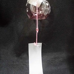 ピンクのグラデーション風鈴に親子の猫　グラスリッツェン 1枚目の画像