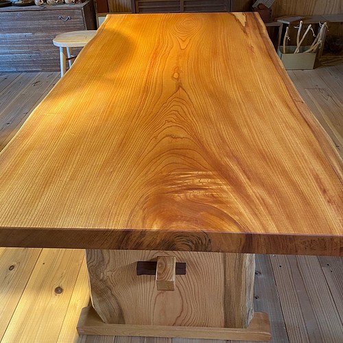 欅一枚板テーブル オーダーメイド テーブル・机 白山クラフト 通販 