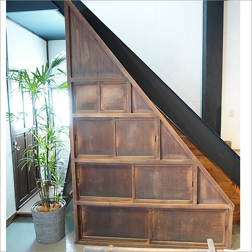 階段箪笥 右下がり 無垢材 階段チェスト 日本製 和風家具 和モダン 