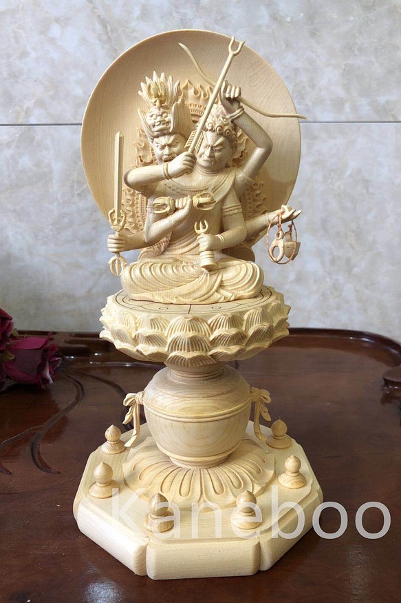最高級 木彫り 仏像 愛染明王座像 一刀彫 天然木檜材 彫刻 仏教工芸-