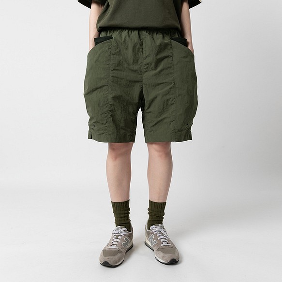 TMCAZ Utility Shorts[軍綠色]戶外双侧立体口袋短裤 山系城市輕機能風 第1張的照片