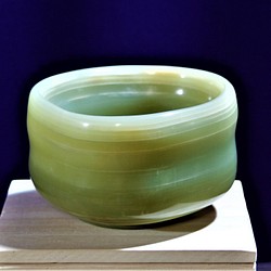 石の器　抹茶茶碗　『盛夏』天然石オニックス　彫刻家による手彫りの作品　花器 1枚目の画像