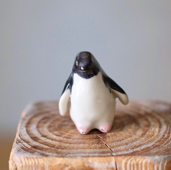 [再販]アデリーペンギン　動物オブジェ　置き物 1枚目の画像