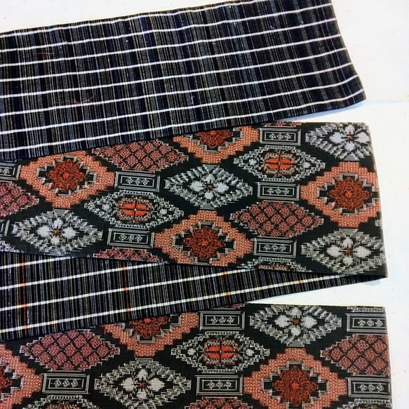 【新品】正絹半幅帯･大島と手織り紬･長尺・リバーシブル　 1枚目の画像