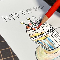 自分でケーキを色塗りする誕生日カード 1枚目の画像
