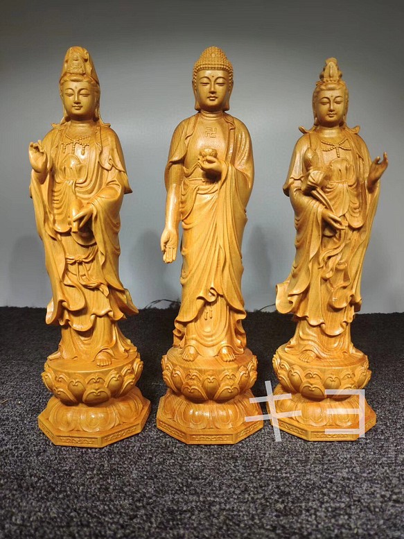 阿弥陀如来三尊立像 一式 崖柏の手彫り 仏教美術品 貴重古美術 新作