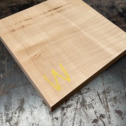 ヨーロッパメイプルの板＜W＞　木工ろくろの素材にも最適 1枚目の画像