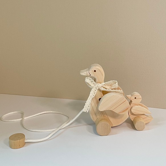 アヒルのプルトイ 木のおもちゃ 出産祝い 赤ちゃん woodtoy おもちゃ