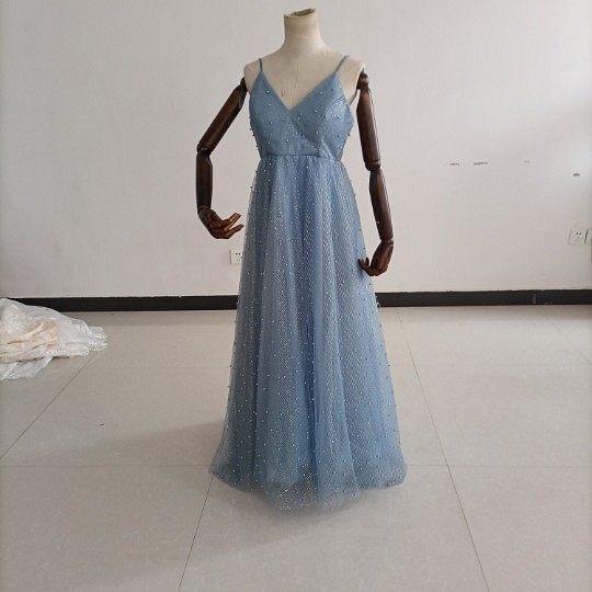 可愛い    カラードレス　ウエディングドレス： ファスナー  キャミソール　エレガント 結婚式/披露宴 1枚目の画像