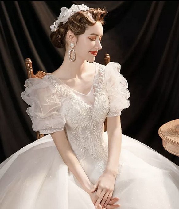 新製品の販売 天使妖精の王女ワード肩のウェディングドレスの花嫁のウェディングドレススターライト ドレス