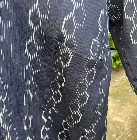 着物リメイク】透ける絹の羽織り物／絹／縮み - コート・ジャケット
