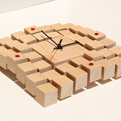 掛け時計　置き時計　北欧デザイン　木工　木製　ヒノキ 1枚目の画像