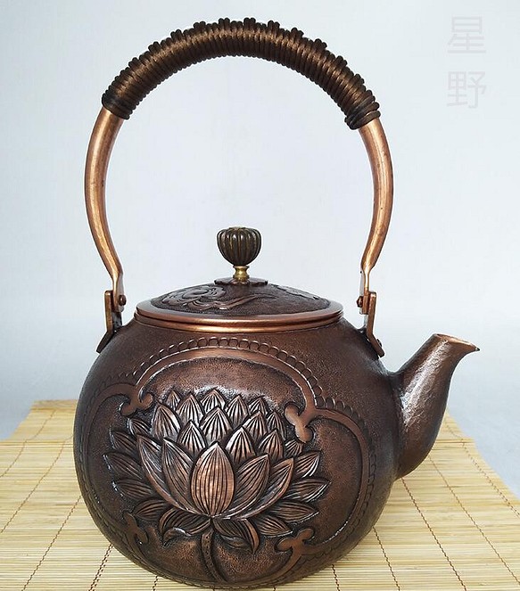 手作り☆ 純紫銅製 銅器 鍛造 丸形 銅瓶 蓮紋 提梁壺 茶道具 煎茶道具