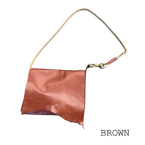 “ippi”“Explorer”手拿包/BROWN，棕色，斜挎包，單肩包，真皮，天然 第1張的照片
